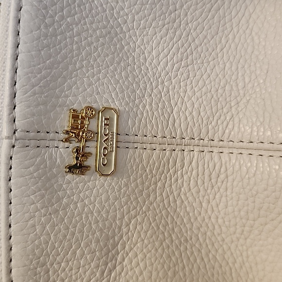 Coach handbag - Picture 2 of 6